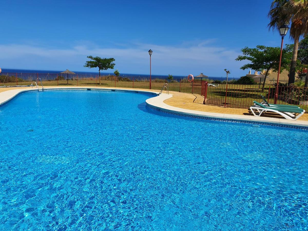 Seaview A Spectacular 3 Bed 3 Bathroom Penthouse มานิลบา ภายนอก รูปภาพ